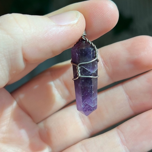 1” Amethyst Crystal Point Pendant Boho, Hippie, Spiritual, Healing Stone Jewelry - Picture 3 of 5
